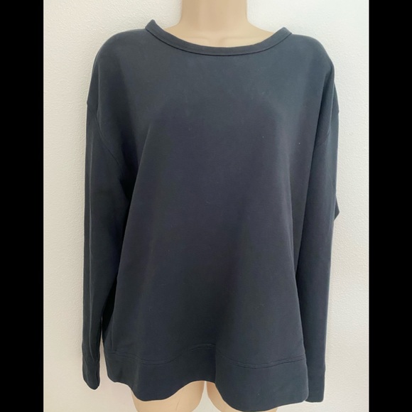 Nike Tops - Nike Dri-Fit Sweatshirt